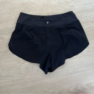 Athleta run with it short 3.5” inseam